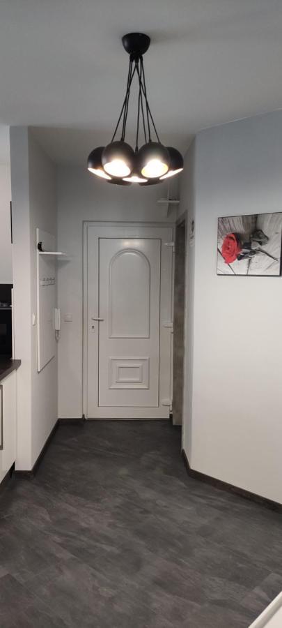 Ikon Apartman Hajdúszoboszló Buitenkant foto