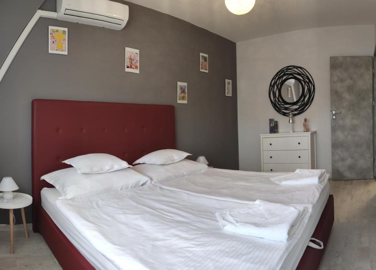 Ikon Apartman Hajdúszoboszló Buitenkant foto